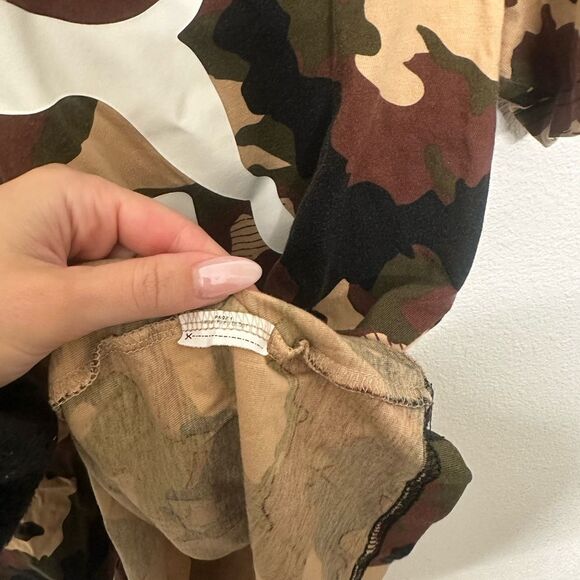 Men’s Camo Puma TShirt - Picture 5 of 6